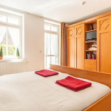 14 Eden * Остзебад Бинц