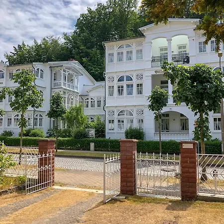 14 Eden * Binz